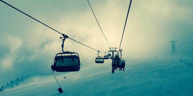 124XC发展解析：蒸汽波美学与数字资源整合的先锋之路